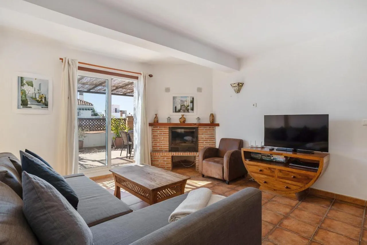 Penthouse In The Heart Of Nerja Apartment
