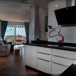  Apartment Tuttifruttiaapt