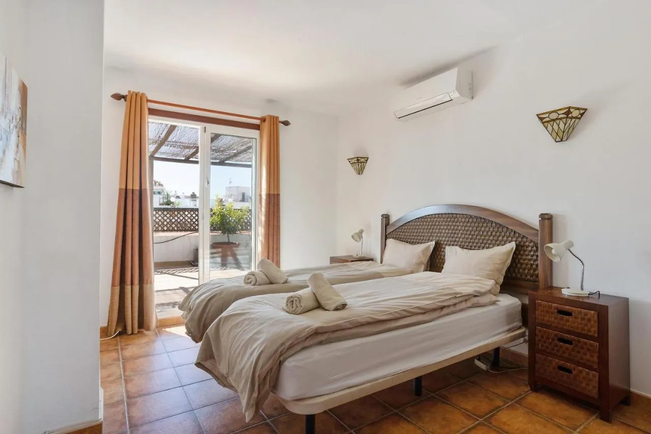 Penthouse In The Heart Of Nerja Apartment